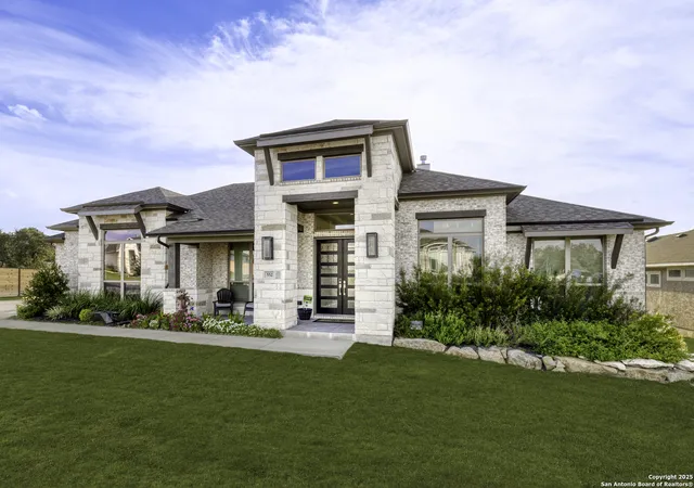 1st image of 552 Falcon Cove, Castroville, TX 78009 | MLS# 1909411