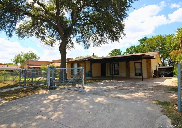 Photo 2 of Single family home for sale at 2715 Irwin, San Antonio, TX 78222 | MLS# 1909453 | Listing updated on 2026-01-17