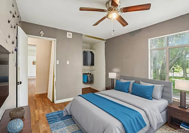Photo 3 of Sale Pending at 142 Newport, San Antonio, TX 78218 | MLS# 1909459 | Listing updated on 2026-04-01