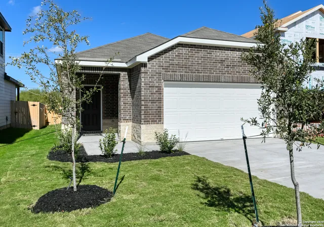 Photo 3 of Sale Pending at 13719 Birch Xing, San Antonio, TX 78210 | MLS# 1909530 | Listing updated on 2025-12-18