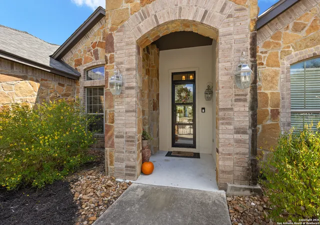 Photo 3 of Sale Pending at 8609 Cavalry Dr, Boerne, TX 78015 | MLS# 1909578 | Listing updated on 2025-10-30