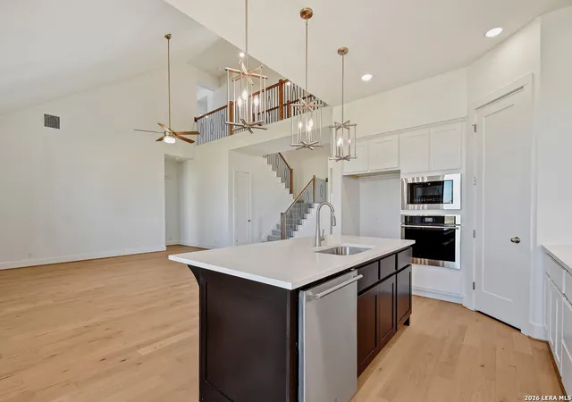 Photo 4 of Sale Pending at 125 Pin Oak, Castroville, TX 78009 | MLS# 1909613 | Listing updated on 2026-02-17