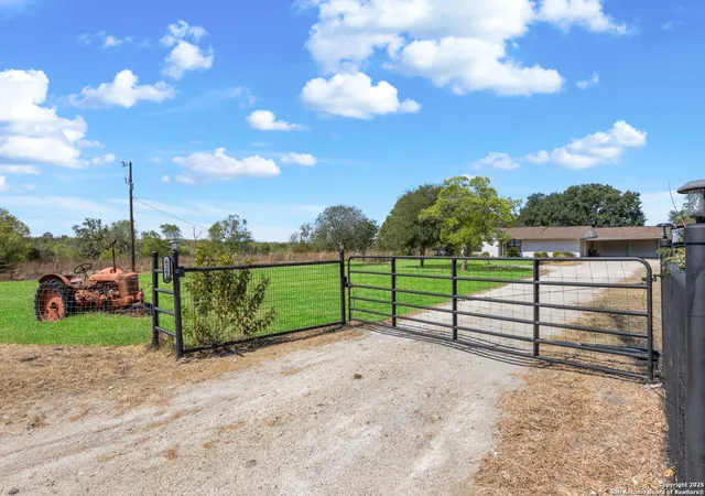 Photo 1 of Sale Pending at 6265 Pfeil, Schertz, TX 78154 | MLS# 1909730 | Listing updated on 2025-10-14