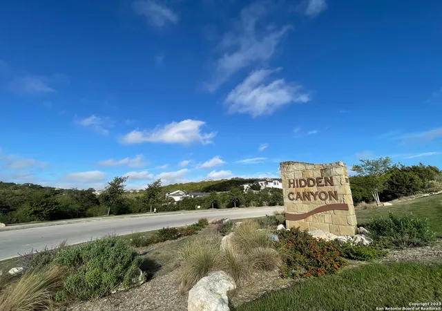 3rd image of 619 Winding Ravine, San Antonio, TX 78258 | MLS# 1909772