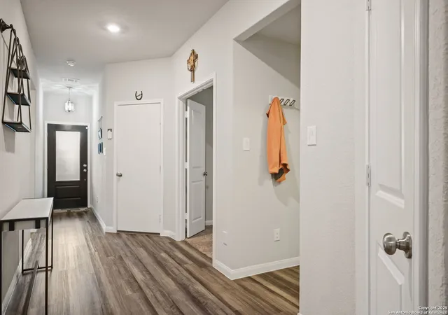 Photo 3 of Sale Pending at 5906 Akin Run, San Antonio, TX 78261 | MLS# 1909786 | Listing updated on 2025-12-18