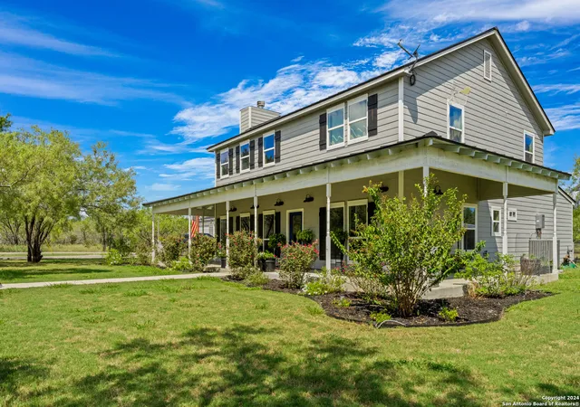 4th image of 3874 E Fm 140, Christine, TX 78012 | MLS# 1909820