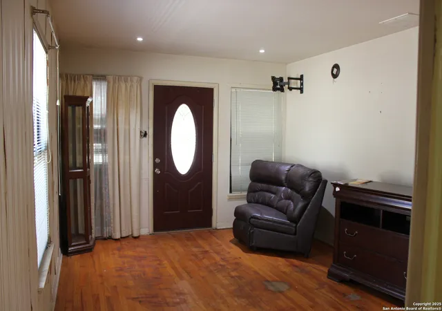 Photo 3 of Single family home for sale at 630 Carlisle, San Antonio, TX 78225 | MLS# 1909845 | Listing updated on 2025-11-17