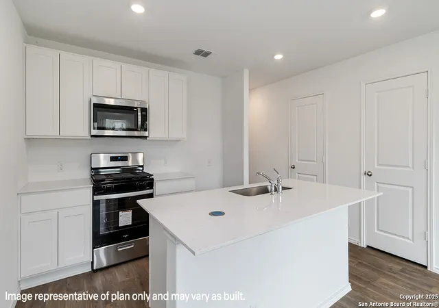 Photo 4 of Sale Pending at 4734 Beryl Loop, San Antonio, TX 78222 | MLS# 1909870 | Listing updated on 2026-02-19