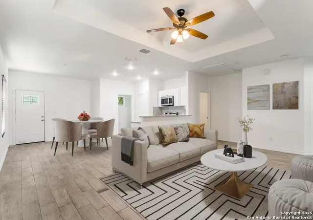3rd image of 862 W Southcross, San Antonio, TX 78211 | MLS# 1909899