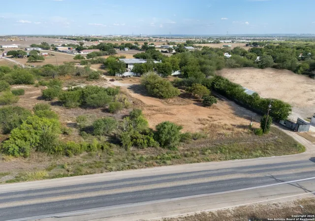 5th image of 13348 Somerset, Von Ormy, TX 78073 | MLS# 1910016