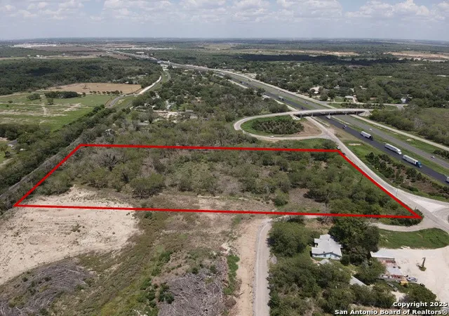 2nd image of 13901 Interstate 35 S, Von Ormy, TX 78073 | MLS# 1910132