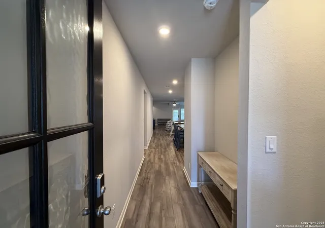 Photo 1 of Single family home for sale at 29319 Frontier Way, San Antonio, TX 78260 | MLS# 1910288 | Listing updated on 2025-10-05