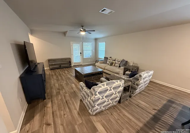 Photo 3 of Single family home for sale at 29319 Frontier Way, San Antonio, TX 78260 | MLS# 1910288 | Listing updated on 2025-10-05