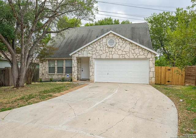 Photo 3 of Sale Pending at 4547 Stradford, San Antonio, TX 78217 | MLS# 1910347 | Listing updated on 2026-02-06