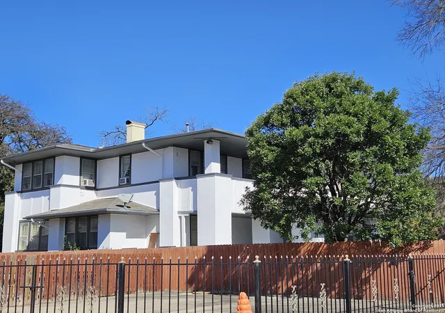 Photo 2 of Multi family home for sale at 111 E Highland, San Antonio, TX 78210 | MLS# 1910350 | Listing updated on 2025-11-29