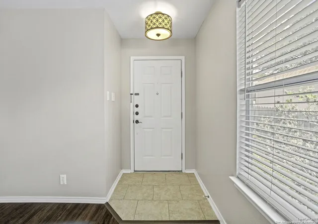 Photo 4 of Single family home for sale at 8342 Shooting Quail, San Antonio, TX 78250 | MLS# 1910387 | Listing updated on 2025-10-07