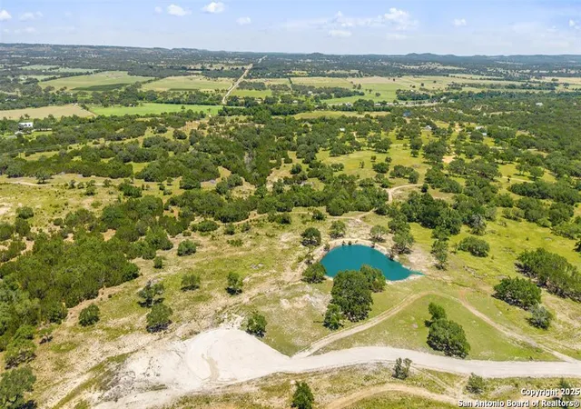 5th image of 938 Lindeman Lane, Blanco, TX 78606 | MLS# 1910433