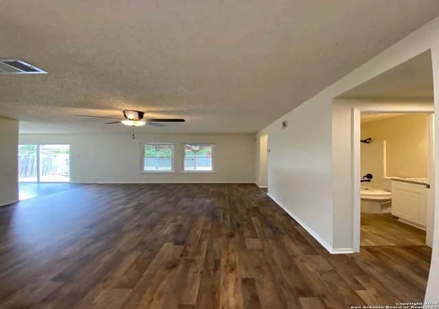 2nd image of 9406 Bendell, San Antonio, TX 78250 | MLS# 1910449