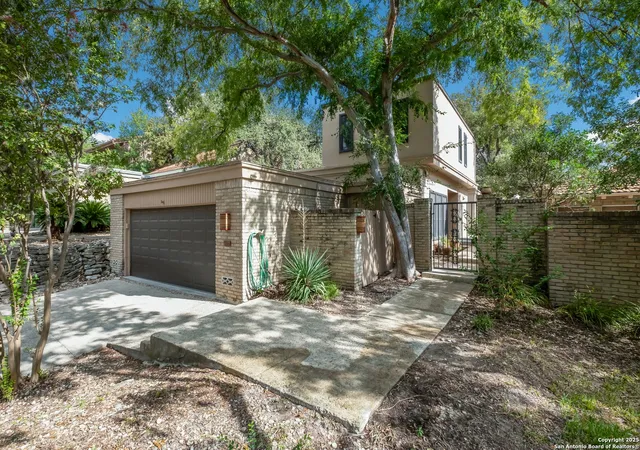 Photo 1 of Sale Pending at 11306 Shadow Path, San Antonio, TX 78230 | MLS# 1910463 | Listing updated on 2026-02-01