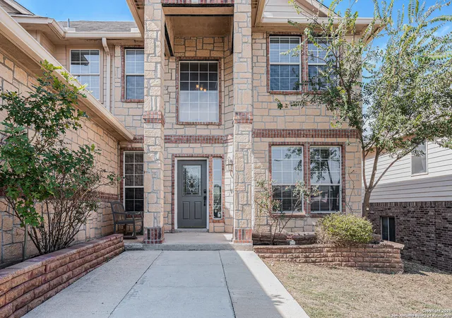 Photo 3 of Sale Pending at 24123 Horse Prairie, San Antonio, TX 78261 | MLS# 1910500 | Listing updated on 2025-12-30