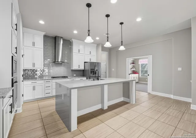 Photo 3 of Sale Pending at 8823 Whisper Gate, Boerne, TX 78015 | MLS# 1910502 | Listing updated on 2026-01-08