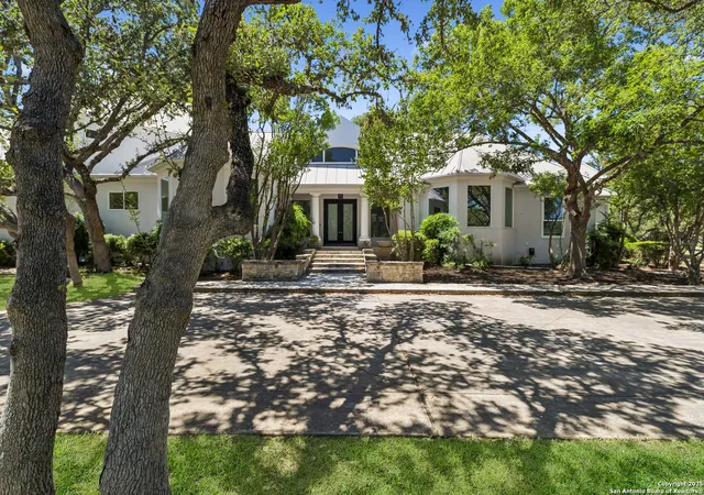 1st image of 207 Box Oak, Shavano Park, TX 78230 | MLS# 1910505
