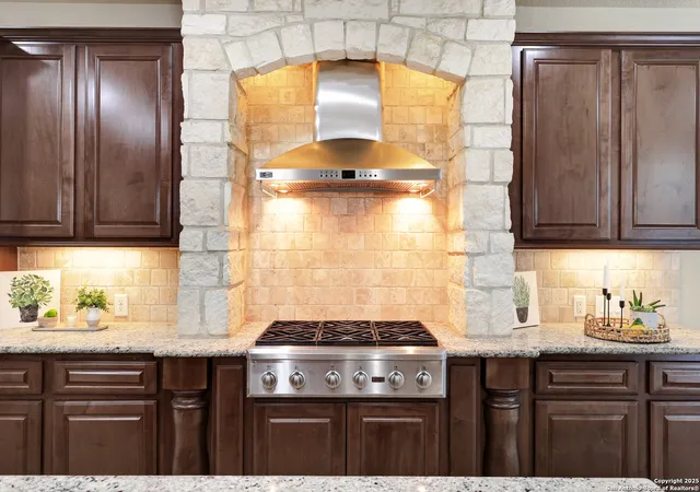 Photo 1 of Sale Pending at 9518 Lesters Way, San Antonio, TX 78254 | MLS# 1910545 | Listing updated on 2025-10-30