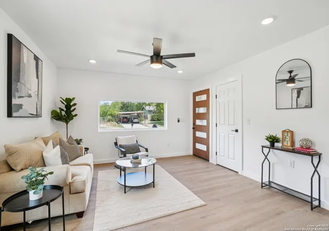 5th image of 1118 Shadwell, San Antonio, TX 78228 | MLS# 1910575