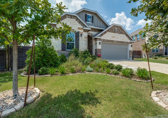 Photo 2 of Sale Pending at 32103 Tamarind Bnd, Bulverde, TX 78163 | MLS# 1910620 | Listing updated on 2025-11-01