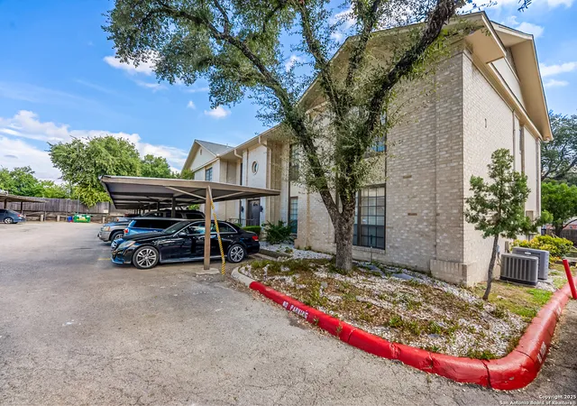 Photo 2 of Sale Pending at 165 Rampart #706, San Antonio, TX 78216 | MLS# 1910649 | Listing updated on 2026-03-16