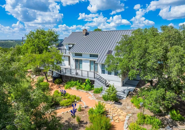 Photo 1 of Single family home for sale at 103 Connally, Kerrville, TX 78028 | MLS# 1910669 | Listing updated on 2025-10-07