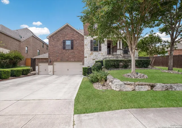 Photo 1 of Sale Pending at 7418 Stonewall Hl, San Antonio, TX 78256 | MLS# 1910688 | Listing updated on 2025-10-20