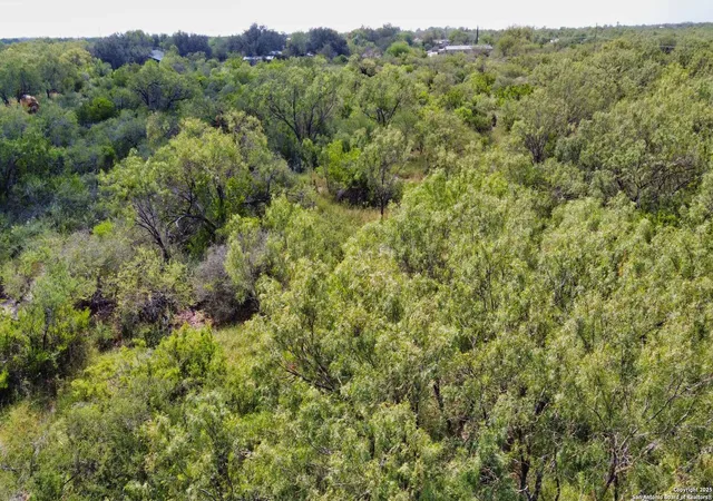2nd image of Tbd W Windmill, Uvalde, TX 78801 | MLS# 1910708