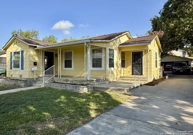 Photo 2 of Multi family home for sale at 1035 Vanderbilt, San Antonio, TX 78210 | MLS# 1910771 | Listing updated on 2025-10-28