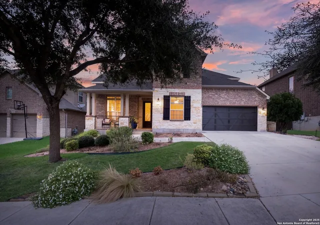 Photo 3 of Sale Pending at 8923 Painted Oak, San Antonio, TX 78255 | MLS# 1910791 | Listing updated on 2026-05-08