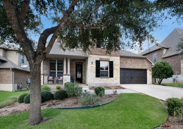 Photo 2 of Sale Pending at 8923 Painted Oak, San Antonio, TX 78255 | MLS# 1910791 | Listing updated on 2026-05-08