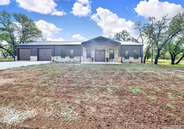 2nd image of 1150 Orchard Park Blvd, Medina, TX 78055 | MLS# 1910797