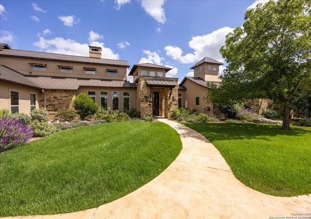 Photo 1 of Sale Pending at 210 Rio Cordillera, Boerne, TX 78006 | MLS# 1910805 | Listing updated on 2026-02-13