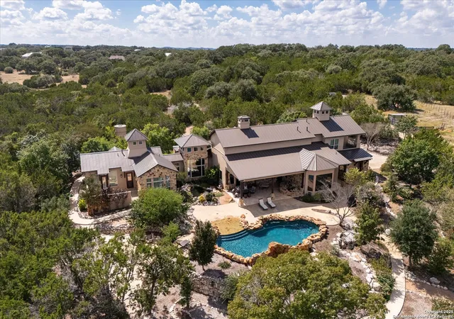 Photo 2 of Sale Pending at 210 Rio Cordillera, Boerne, TX 78006 | MLS# 1910805 | Listing updated on 2026-02-13