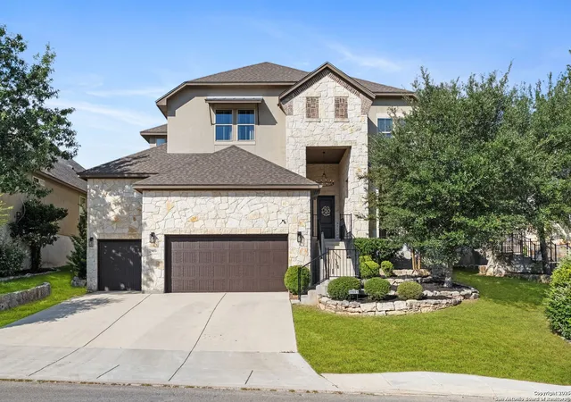 Photo 2 of Sale Pending at 29051 Hobblebush, San Antonio, TX 78260 | MLS# 1910834 | Listing updated on 2025-11-18