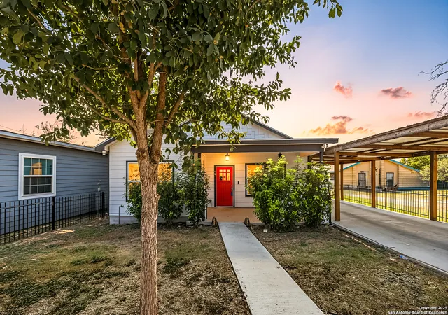 2nd image of 846 Sutton, San Antonio, TX 78228 | MLS# 1910859