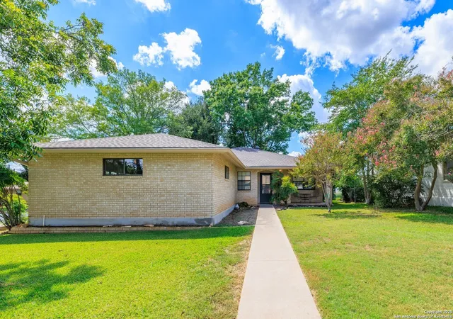 Photo 1 of Sale Pending at 101 Broadmoor, Fredericksburg, TX 78624 | MLS# 1910874 | Listing updated on 2025-09-29