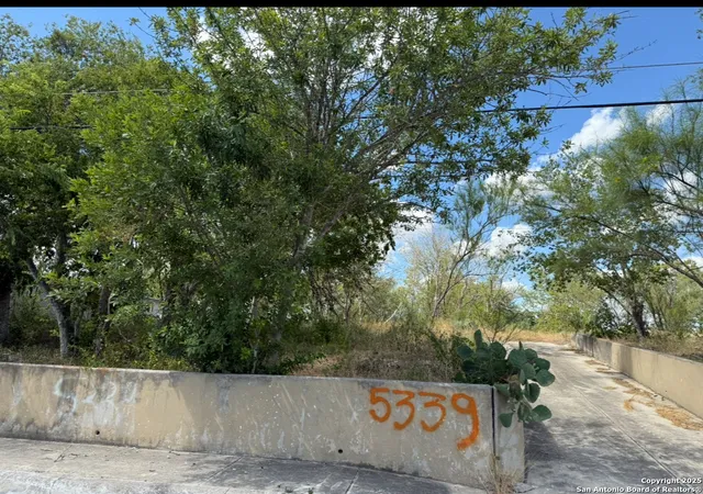 Photo 2 of Land for sale at 5339 Natho St, San Antonio, TX 78222 | MLS# 1910888 | Listing updated on 2025-10-07
