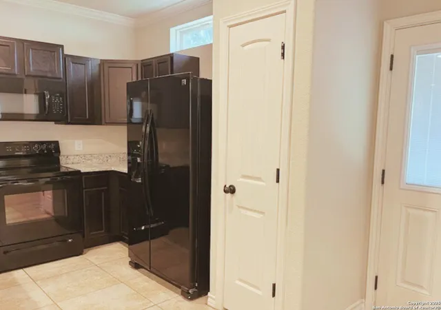 Photo 3 of Sale Pending at 6878 Lakeview, San Antonio, TX 78244 | MLS# 1910949 | Listing updated on 2025-10-31