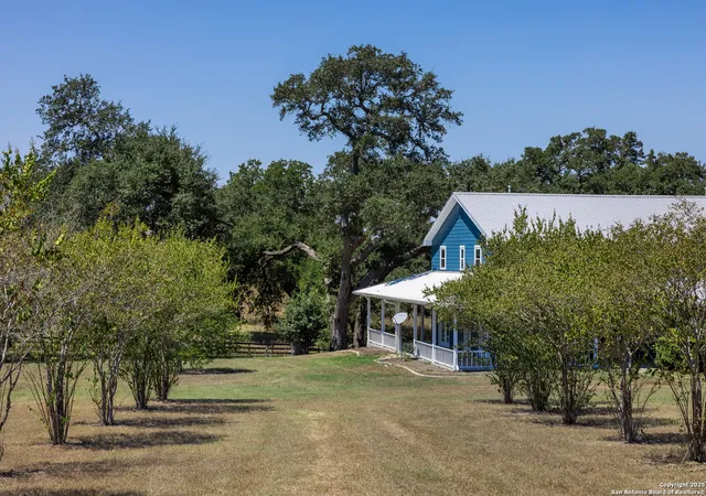 3rd image of 5450 Mazurek, Schulenburg, TX 78956 | MLS# 1910952