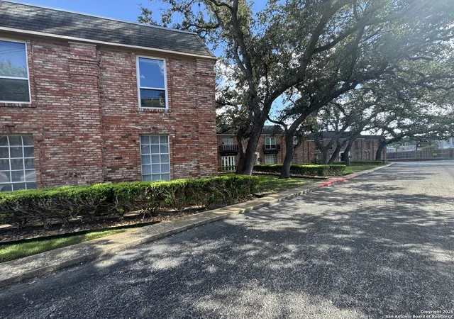 Photo 2 of Condo for sale at 7500 Callaghan #APT 254, San Antonio, TX 78229 | MLS# 1910969 | Listing updated on 2025-12-04