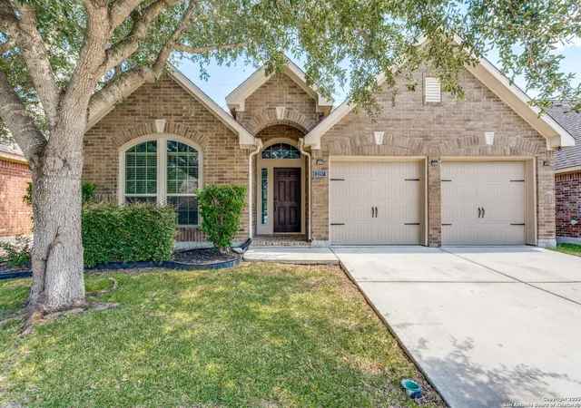 Photo 1 of Single family home for sale at 2197 Range Rd, Seguin, TX 78155 | MLS# 1910976 | Listing updated on 2025-11-18
