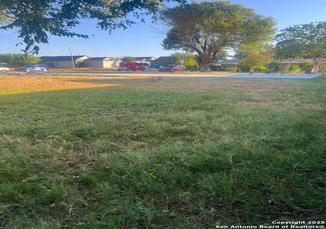 Photo 3 of Sale Pending at 4871 Castle Rose, San Antonio, TX 78218 | MLS# 1911031 | Listing updated on 2025-10-03
