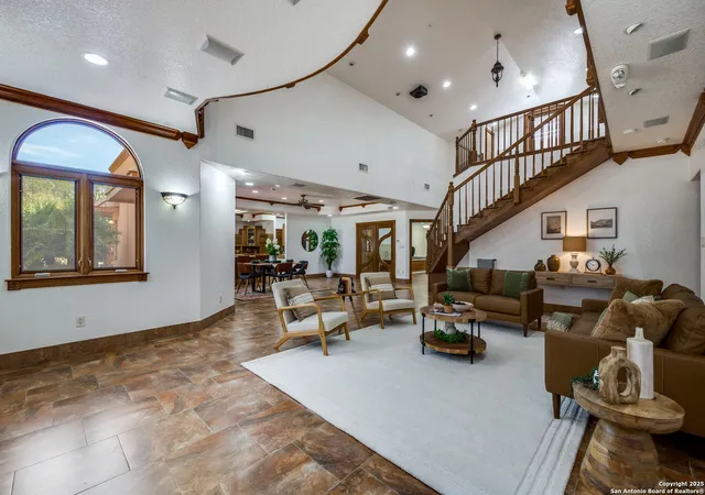 2nd image of 255 Winding Meadow, Spring Branch, TX 78070 | MLS# 1911043