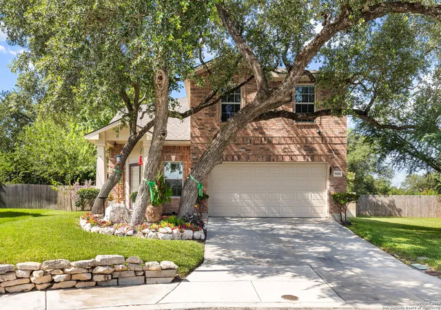 Photo 1 of Single family home for sale at 5926 Southern Knoll, San Antonio, TX 78261 | MLS# 1911047 | Listing updated on 2025-10-08